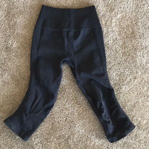 Lululemon cropped legging